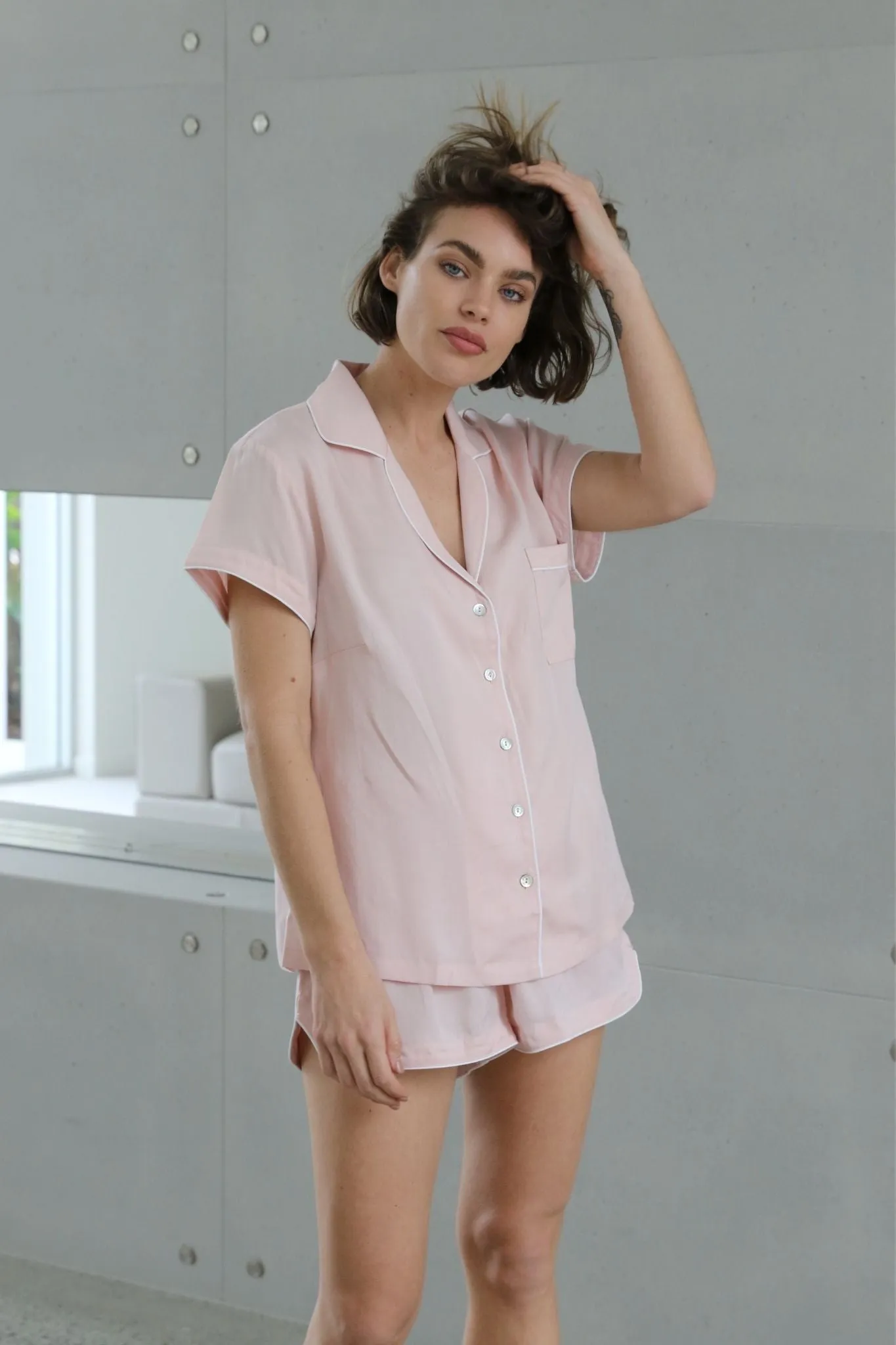 Eva Short Tencel™ Pyjama Set - Blush with White Piping
