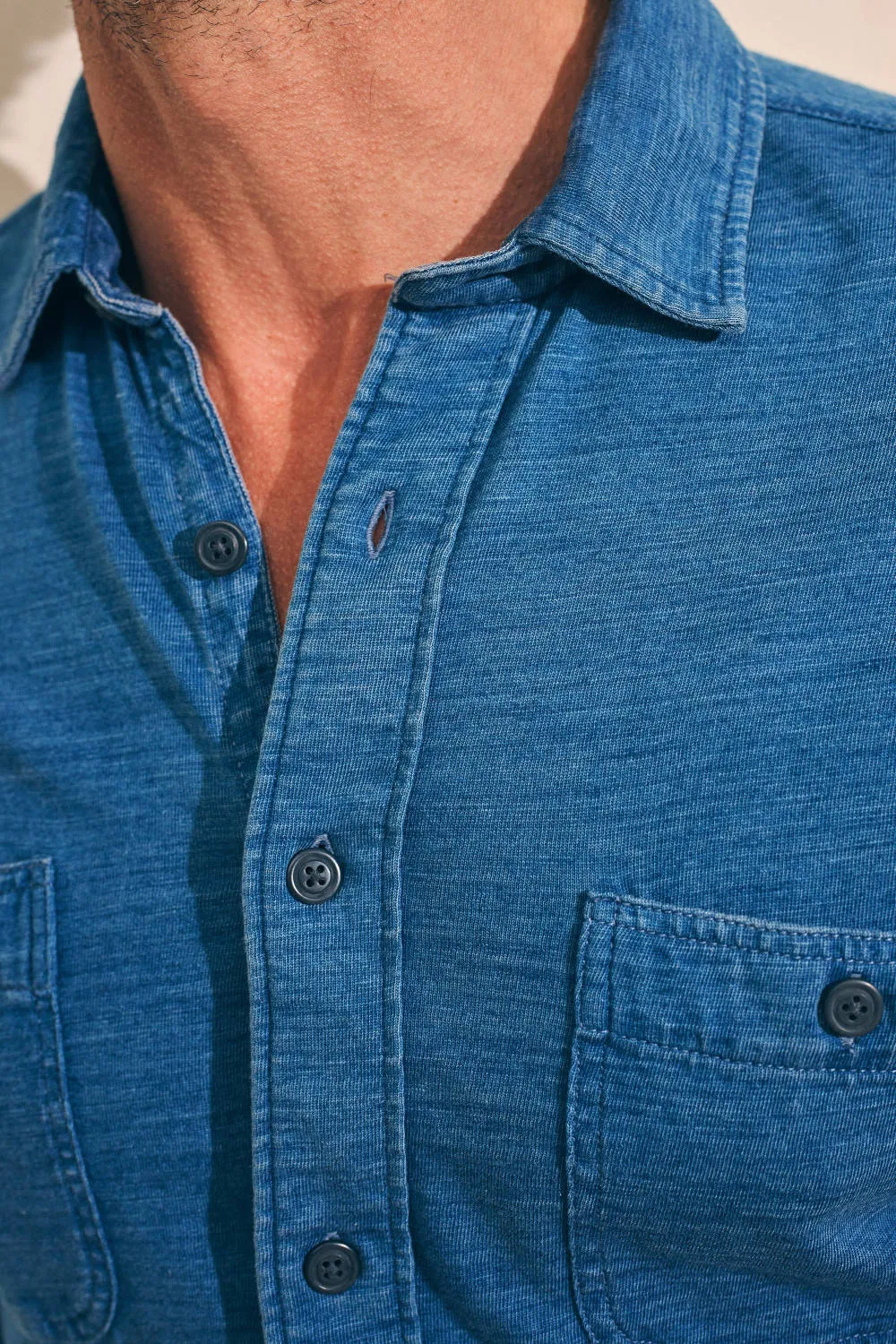 Faherty Sunwashed Knit Seasons Shirt Double Pocket in Medium Indigo Wash