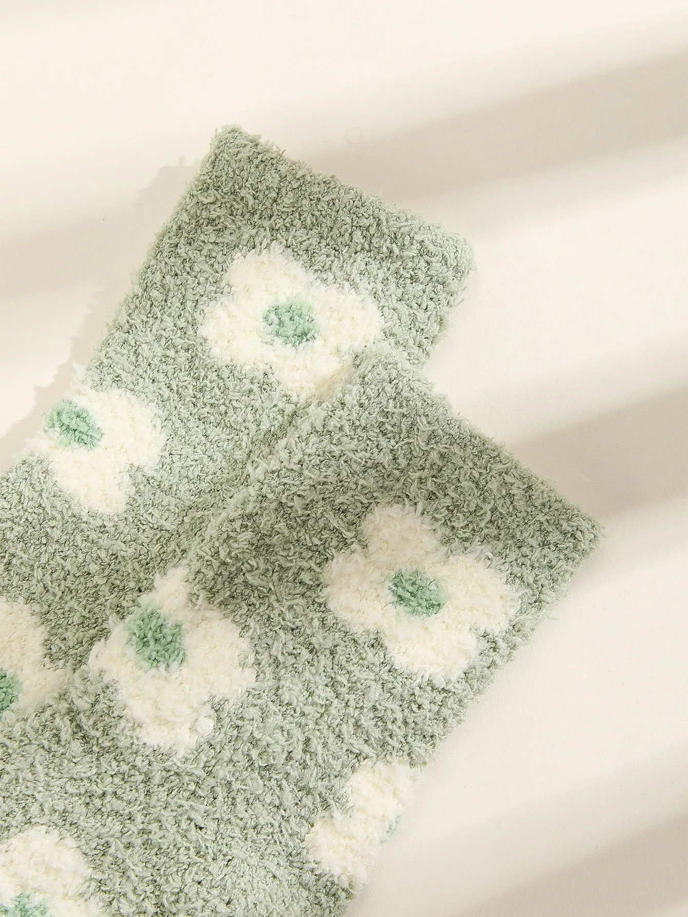 Floral Pattern Fuzzy Socks Warm Socks Fluffy Socks for Women Cute Socks Novelty