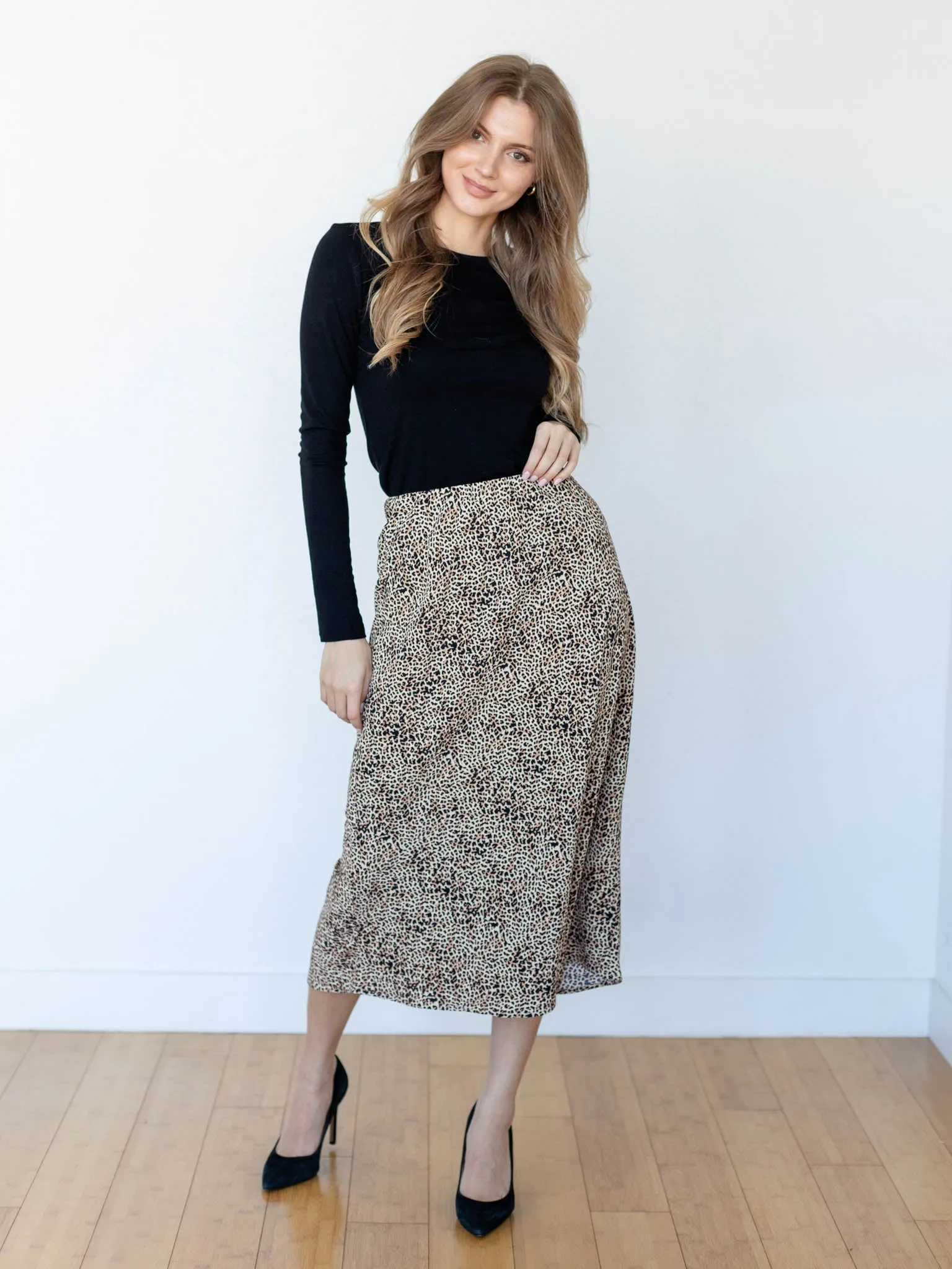 Long Sleeve Round Neck Top