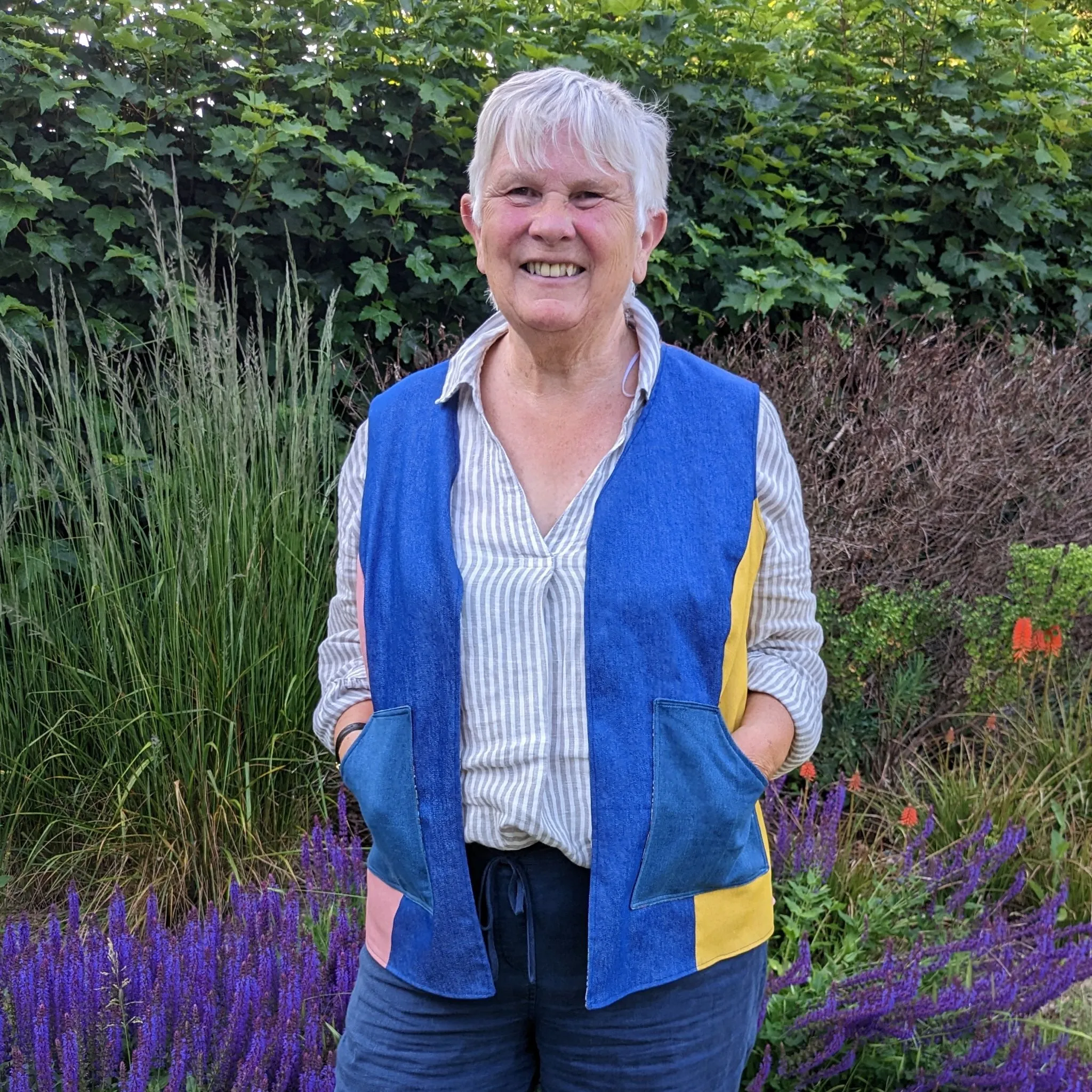 Pathfinder Vest Sewing Pattern - Women's/Curved Fit