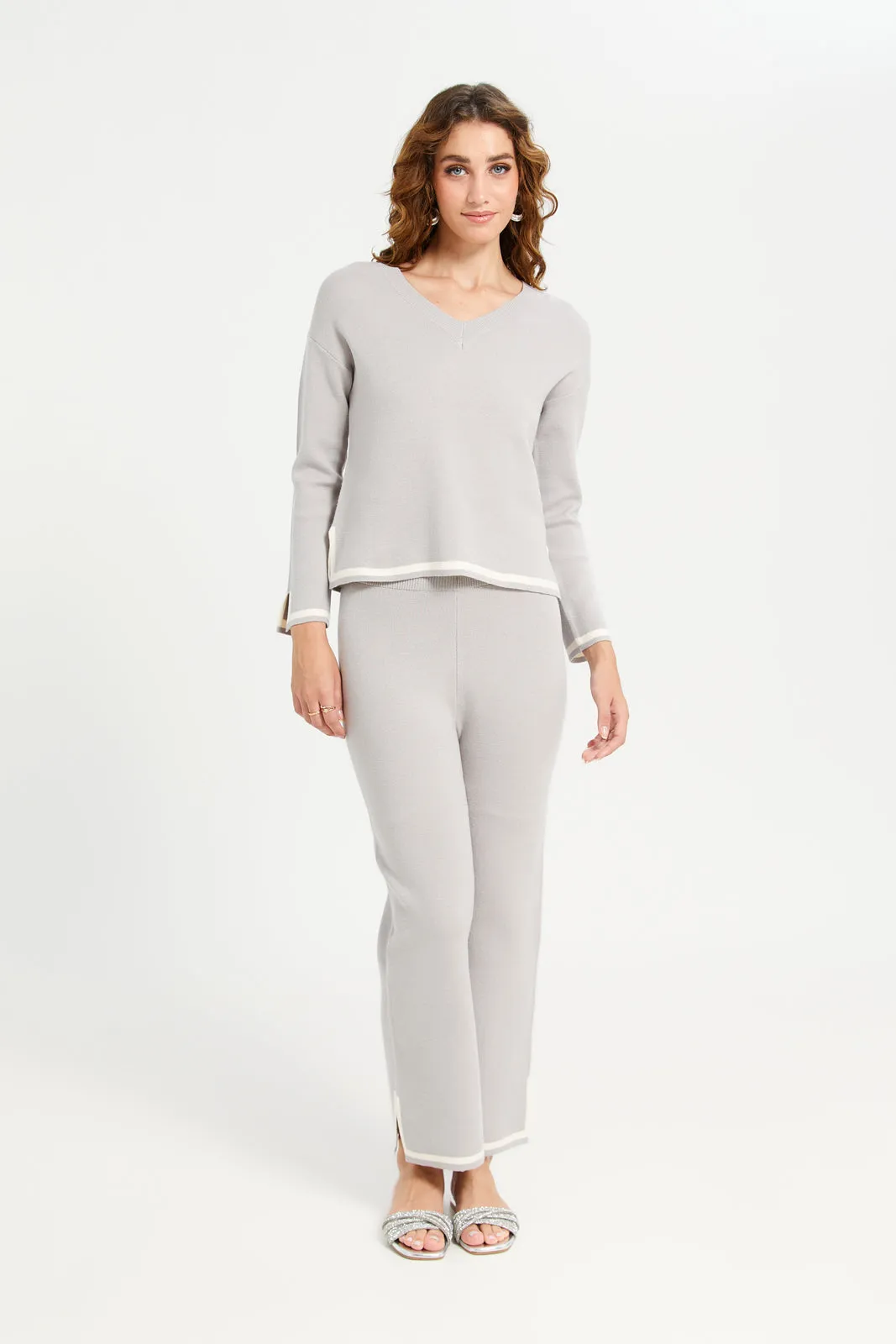 Women Grey Knitted Straight Fit Sweater Pants